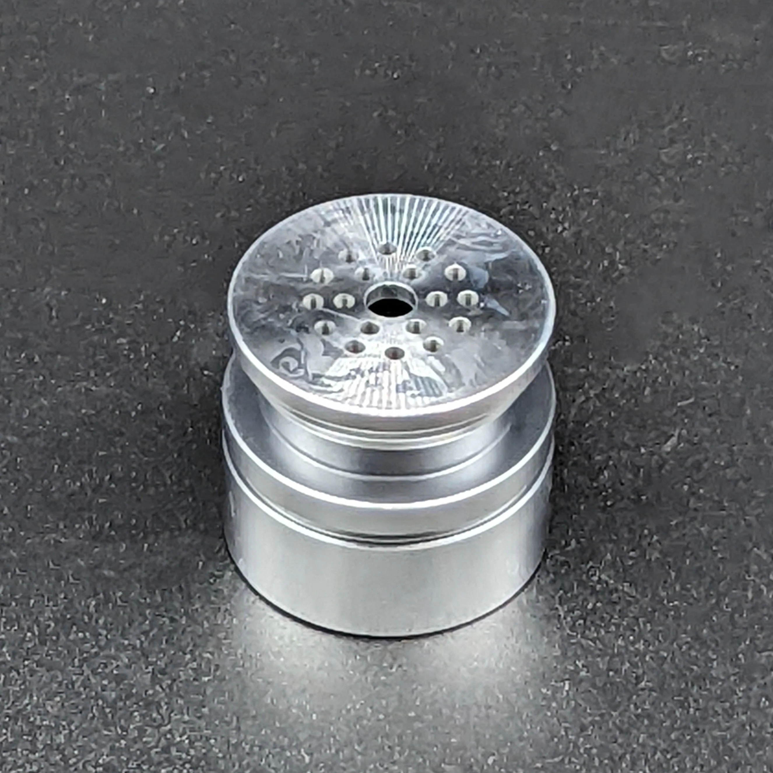 HK Pommel - Image 2